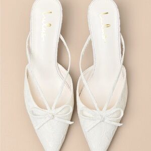 New In Box Lulu's Elegant White Lace Heels